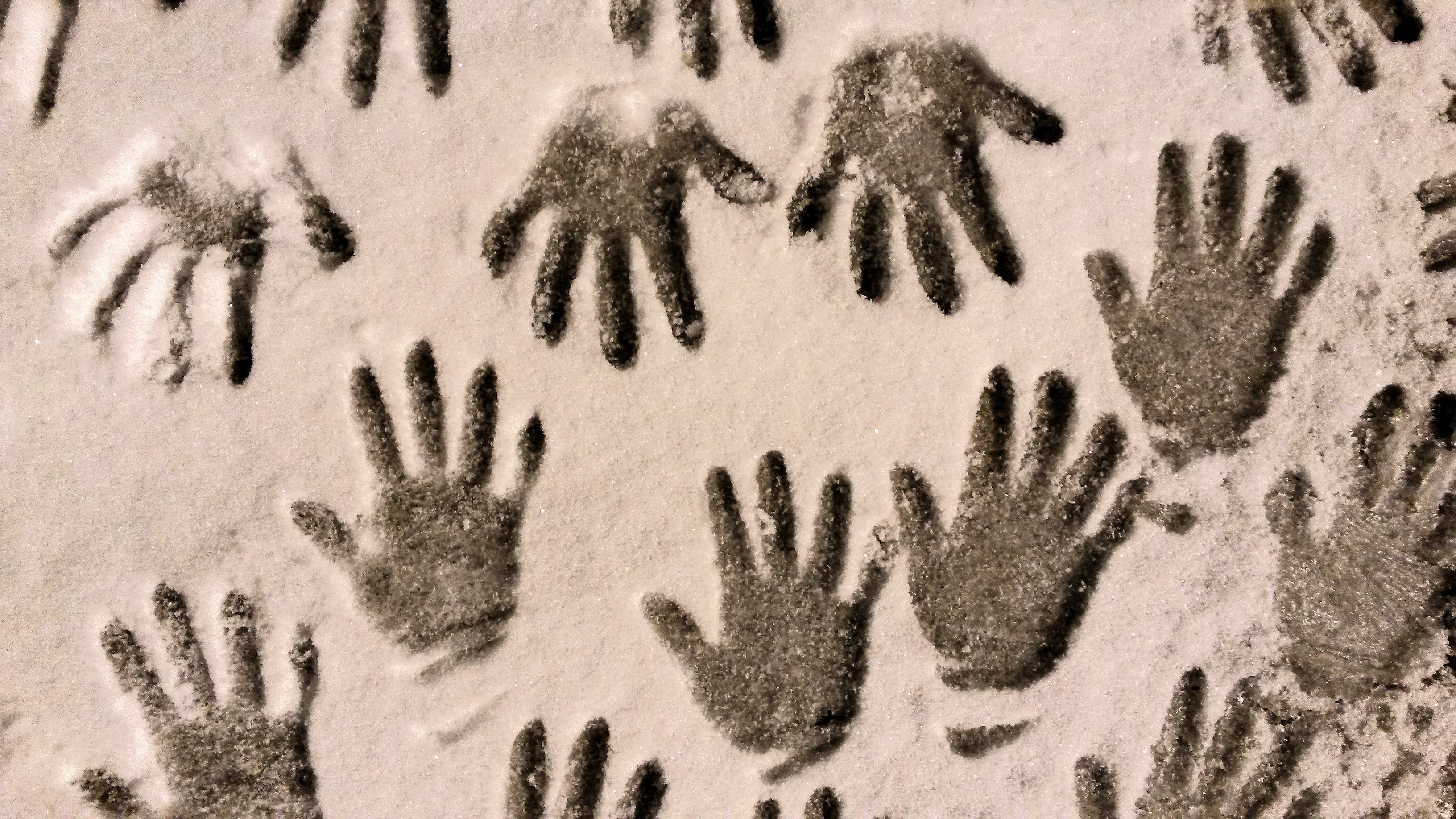 children_s_handprints